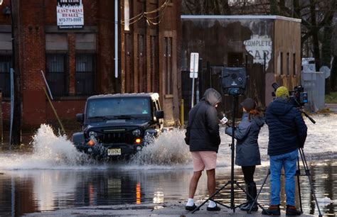 Tormenta invernal en EE.UU. amenaza a más de 10 millones de personas por inundaciones en el noreste